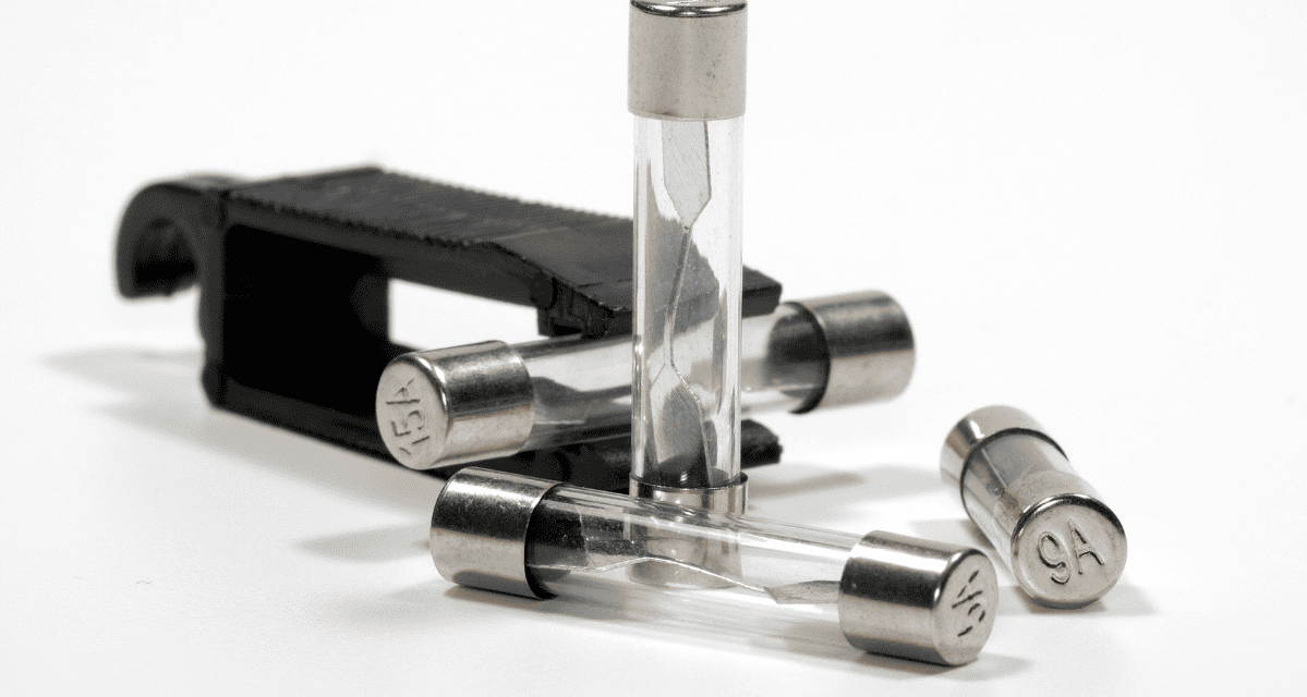 Tipos de fusibles y características